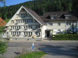 Landgasthaus Bären, hostal o pensión en Grub