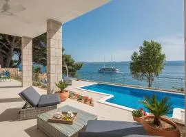 Absolute Beach Villa