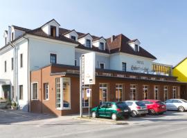 Hubertushof Self-Check-In, hotel with parking in Zeltweg