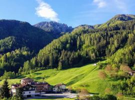 Acero Rosso, hotel with parking in San Colombano