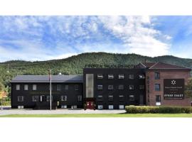 Fr&oslash;ken Skjolds Hotel Lyngeng&aring;rden, 3-stjernet hotel i Mosj&oslash;en