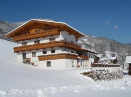 Obermooshof, hotel in Fügenberg