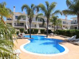 Lotus Villa V5 com piscina comum - Boliqueime, Algarve, vacation rental in Boliqueime