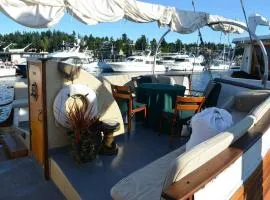 Wharfside Bed & Breakfast