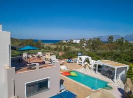 Villa Tropicana: Ayos Nikolaos şehrinde bir otoparklı otel