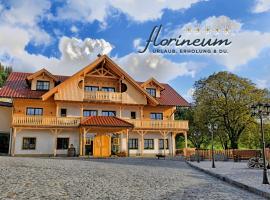 Florineum: Weyregg am Attersee şehrinde bir otel