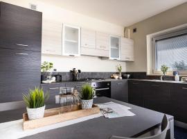 A&G Apartment Aosta - Elegante Casa 100 mq su due piani con Wi-Fi-giardino-parcheggio