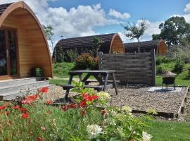 Buttercup Glamping Pod, luxusní stan v destinaci Cheltenham