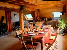 Gîte Les Eymes, hotel em Méaudre