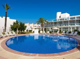 Aparthotel Vibra Club Maritim, hotell i Bahia de Sant Antoni