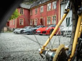 Lærdalsøren Motor Guesthouse