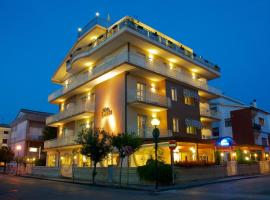 Hotel Jollino, hotel in Pineto