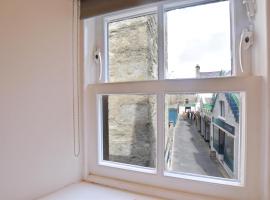 Modern Commercial Street Maisonette, apartment in Lerwick