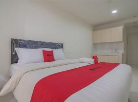 RedDoorz Apartment @ Sentul Tower, viešbutis mieste Bogoras