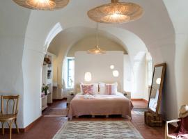 La Maison des Sources, nhà nghỉ B&B ở ‘Ayn Zḩaltā