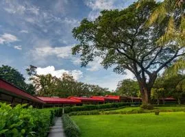 Hacienda Guachipelin Volcano Ranch Hotel & Hot Springs