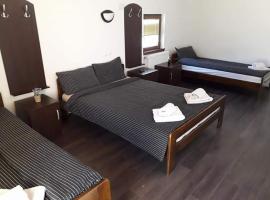 HOTEL CIFLIK, hotel di Makedonski Brod