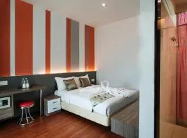 Yan Hotel