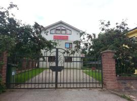 Riia Villa, Bed & Breakfast in Tartu