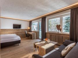 Almhof Kitzlodge - Alpine Lifestyle Hotel, hotel em Kirchberg in Tirol