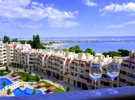 Апартаменти Варна Саут на плажа - Varna South Apartments on the beach、ヴァルナ・シティのアパートメント