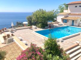 Residence Terra Rossa Taormina, Ferienwohnung mit Hotelservice in Taormina