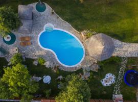 Kuća za odmor Joko i Jeka, hotel v destinaci Bogatić
