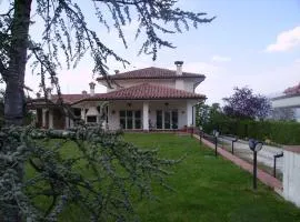 Villa Linda Bed And Breakfast