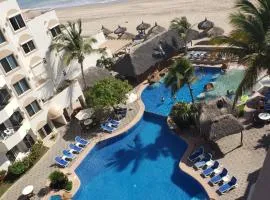 Condo Costa Bonita Beach & Resort