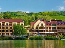 Tó Wellness Hotel