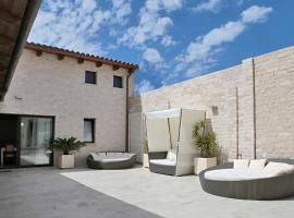 Esclusiva ed elegante Casa Vacanze indipendente e con terrazza privata, casa de temporada em Cagliari