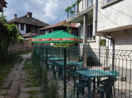 Къща" И пак дойдох", hotel v destinácii Tryavna