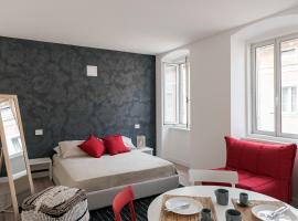 Paduina3 Comfort Apartments, hotel u Trstu