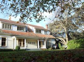 Nyima Tashi Buddhist Centre, hotel in Auckland