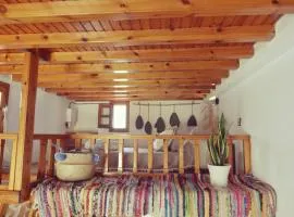 Bright & Relaxing Loft with attic room in the heart of Mykonos city