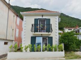 Hajdi, holiday home in Kamenari