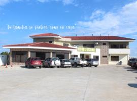 Hotel Isabel Playas Villamil, hotel v destinaci Playas
