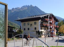 Oberreiter's Alpennest, hotel económico em Fusch an der Glocknerstraße