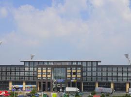 Fletcher Hotel-Restaurant Parkstad- Zuid Limburg、ケルクラーデのホテル