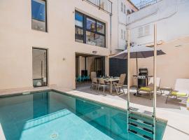 CASA OASIS โรงแรมในโปเญนซา