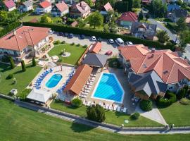 Villa Plattensee, hotel poblíž významného místa Golfclub Imperial Balaton, Vonyarcvashegy
