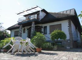 Pension Hofmann, hotel with parking in Oberasbach