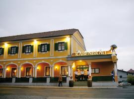 Braugasthof Schmidt`s Rabenbräu, hotel amb aparcament a Neustift an der Lafnitz