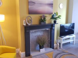 Hollis House - 5 Bedroom Contractor Accommodation in Derby, Hotel in Derby