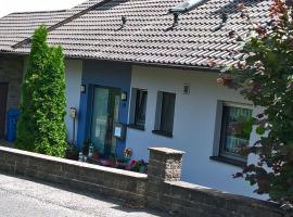 Ferienwohnung-Anja, hotel sa Fladungen