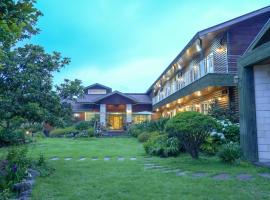 Green Narae Pension, hotel near Jeju Island Rail Park, Seogwipo