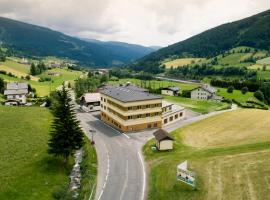 Mühlbacherhof – hotel w mieście Rennweg am Katschberg