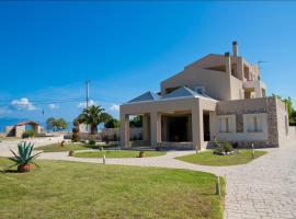 Villa Eleni, allotjament a la platja a Drosia