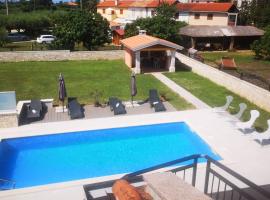 Apartments Alma – hotel w mieście Crveni Vrh