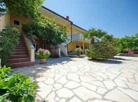 Apartman Marija, hotel v destinaci Posedarje